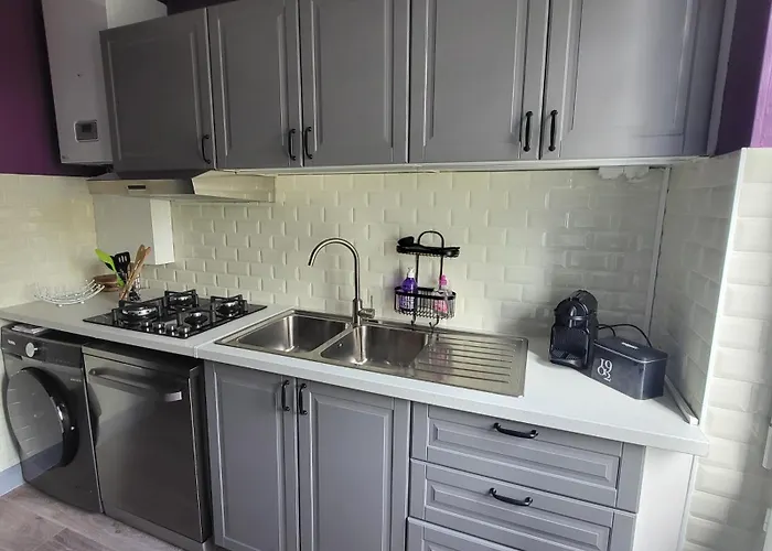 Chez Lolo Cosy Et Chaleureux *